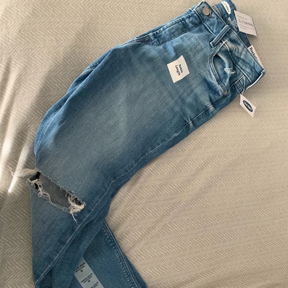 Old Navy Rockstar Super Skinny Jean
